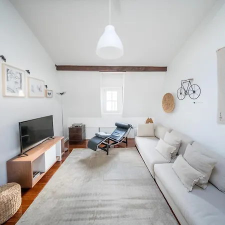 Pedrasnegras30 Lofts & * Lisbon