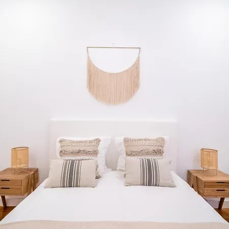 Pedrasnegras30 Lofts & Apartman *