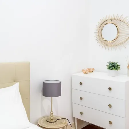 Pedrasnegras30 Lofts & Lisbon