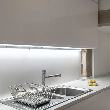 Pedrasnegras30 Lofts & * ליסבון